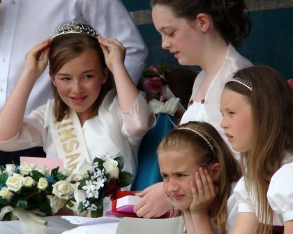 Rose Queen 2009, Ella Burton, with Rose Queen 2008, Freya Whelan and some of the 2009 Retinue